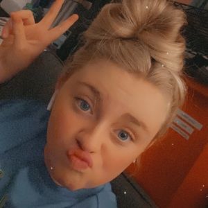 Meet your Posher, Calista